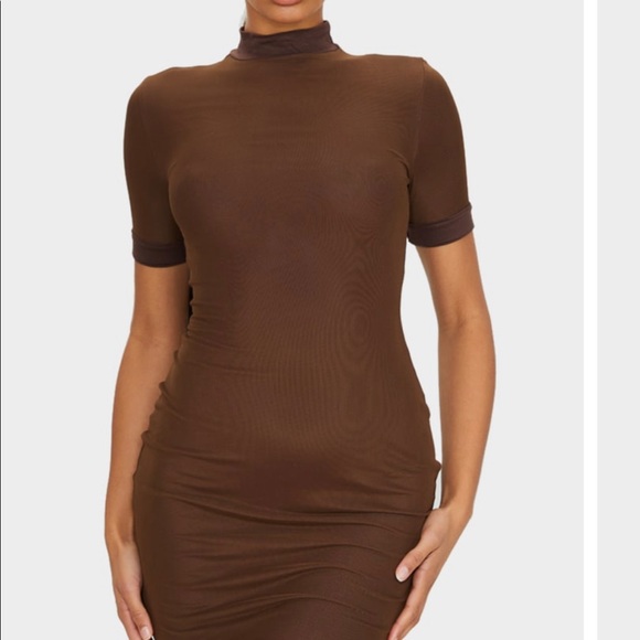 Chocolate brown ribbed mini dress - Picture 1 of 4